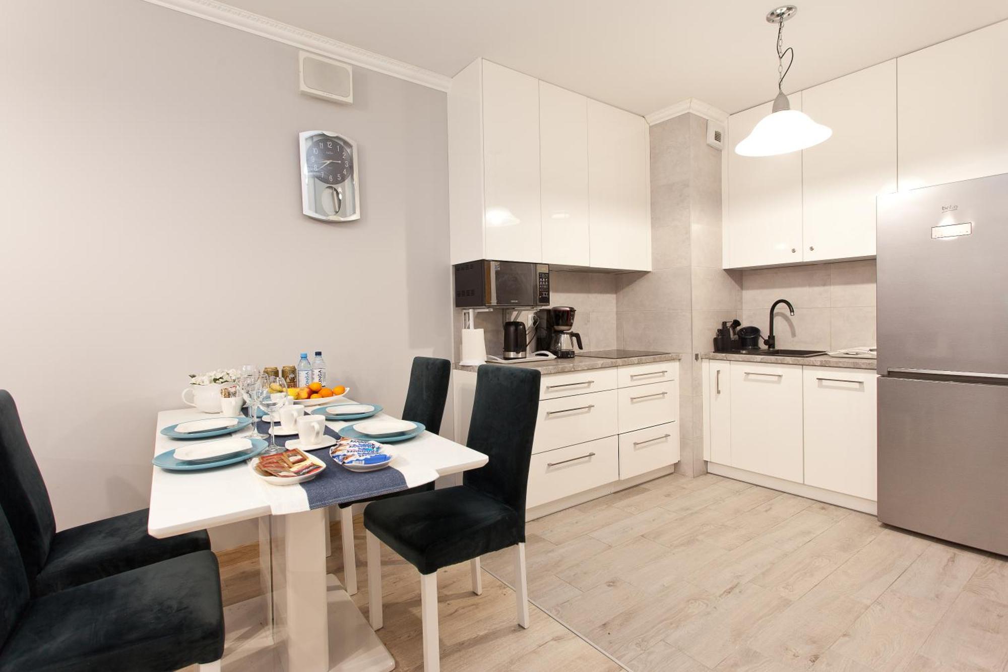 Apartament Kasprowicza 20 A Z Garazen Kolobrzeg Luaran gambar