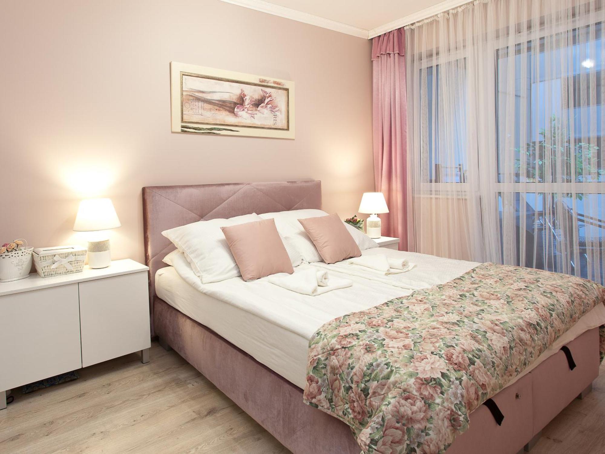 Apartament Kasprowicza 20 A Z Garazen Kolobrzeg Luaran gambar